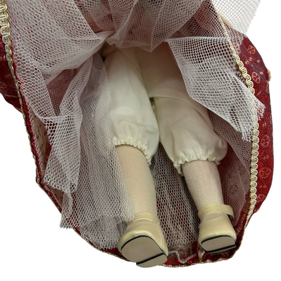 Vintage Rapunzel Doll Geppeddo Fairy Tale Series Porcelain Red 16" Tall - Picture 8 of 9